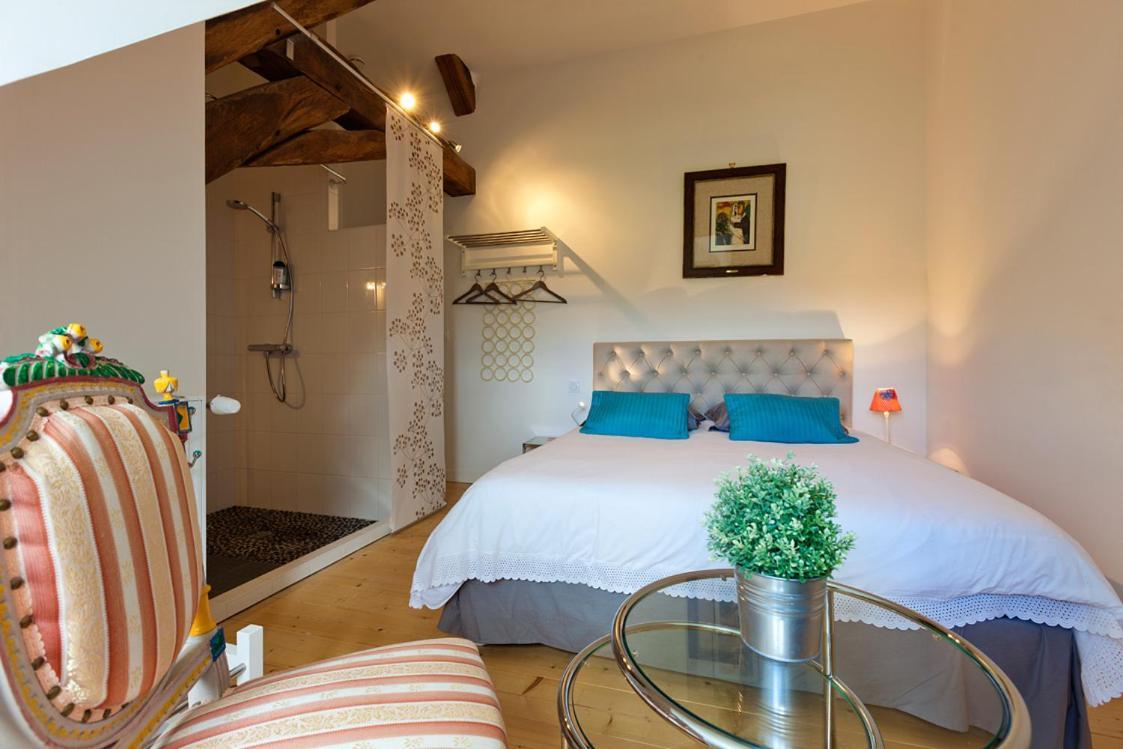La Tour Charlemagne Bed & Breakfast Château-Chalon Eksteriør bilde